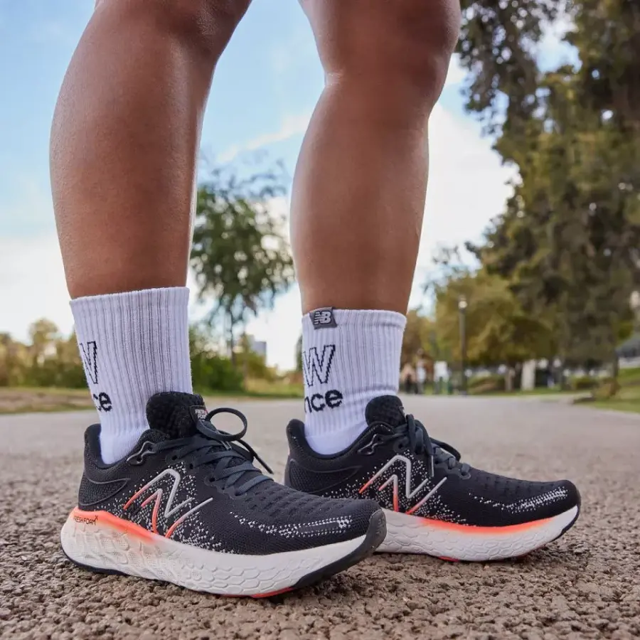 Alternative view of Giày New Balance Fresh Foam X 1080V12 'Black' W1080K12