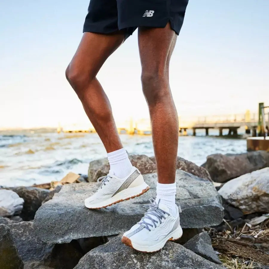 Alternative view of Giày New Balance Fresh Foam X Hierro v7 'White' MTHIERA7