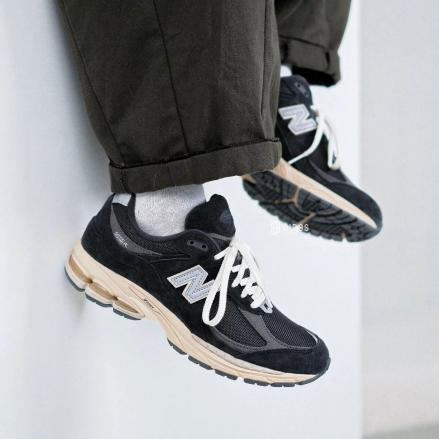 Giày New Balance 2002R 'Black' M2002RHO - Ảnh 5