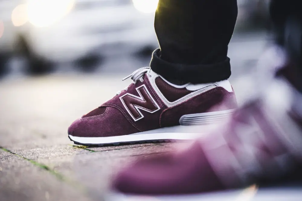 Giày New Balance 574 'Burgundy' WL574ER - Ảnh 5