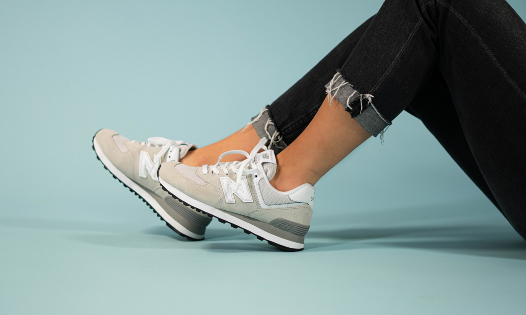 Giày New Balance Wmns 574 'Classic Beige' WL574EW - Ảnh 3