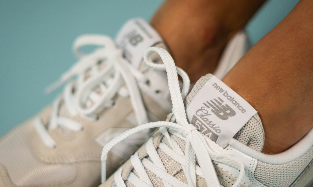 Giày New Balance Wmns 574 'Classic Beige' WL574EW - Ảnh 5