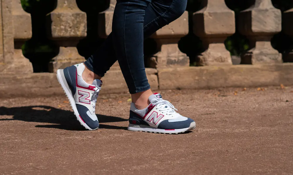 Giày New Balance Wmns 574 'Indigo Crimson' WL574VAB - Ảnh 3