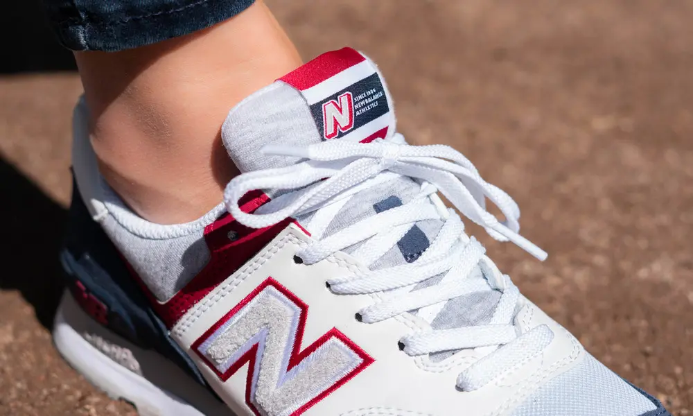 Alternative view of Giày New Balance Wmns 574 'Indigo Crimson' WL574VAB