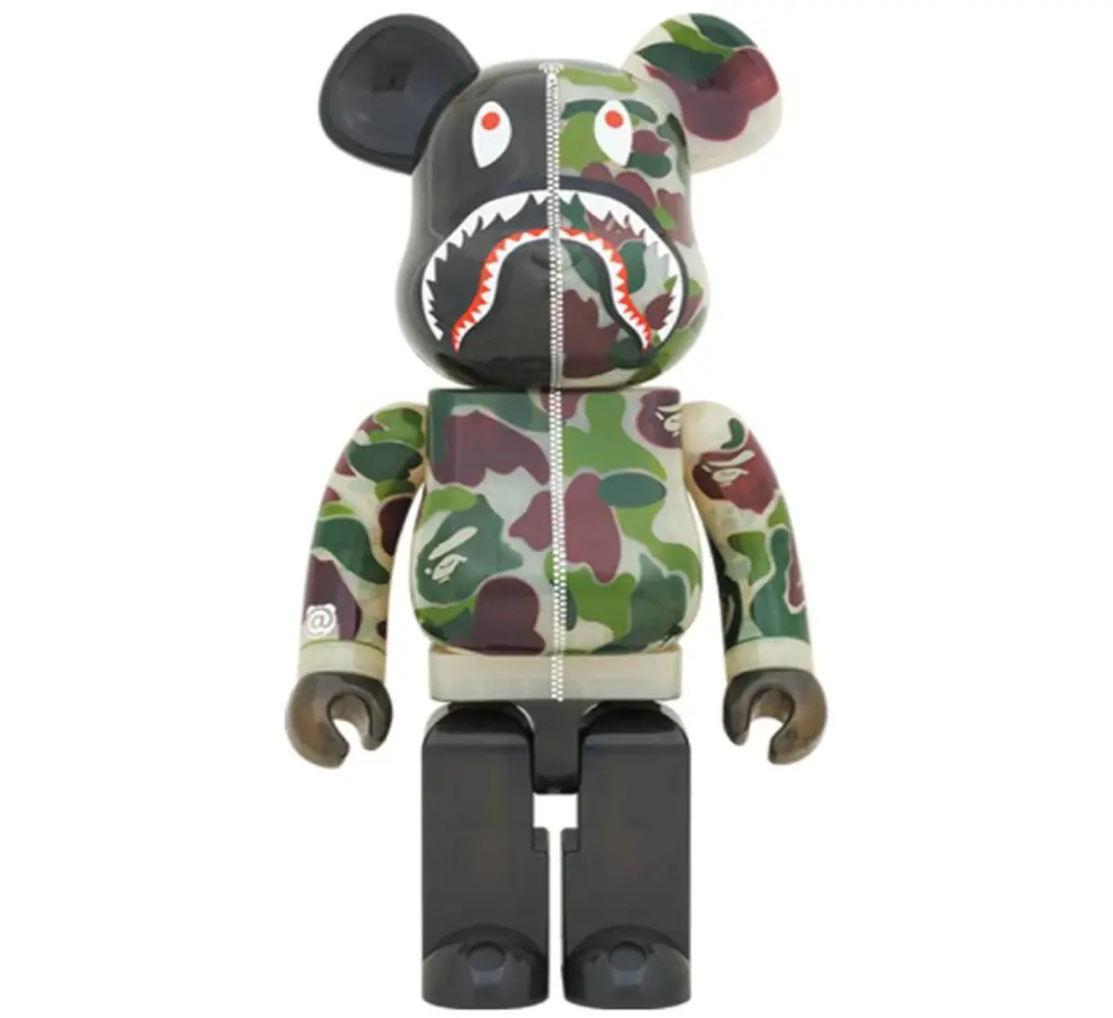Mô Hình Bearbrick x BAPE ABC Camo Shark Clear Green