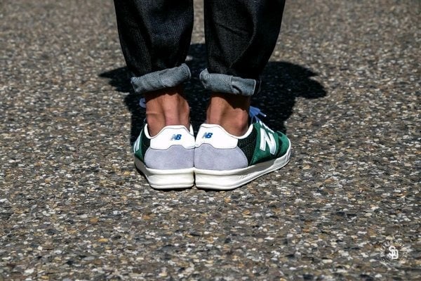 Giày New Balance 300 Green Grey White Men Casual CRT300AO - Ảnh 5