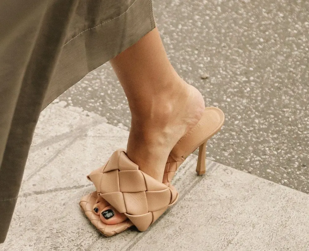 Giày Cao Gót Bottega Veneta Lido Mule 'Bandage' 608854VBSS01740 - Ảnh 3