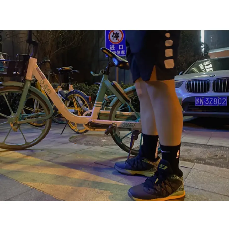 Alternative view of Giày Nike Jordan CP3 III Brazil 'Black Green Yellow' 687913-720