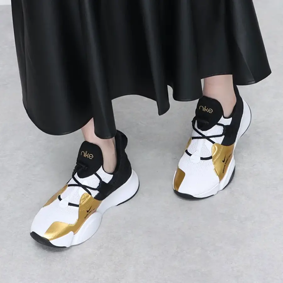 Alternative view of Giày Nike Superrep Groove ‘White Metallic Gold Coin’ CT1248-109