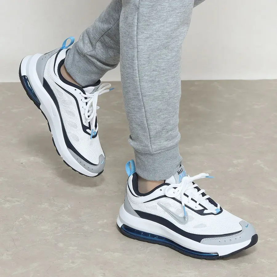 Alternative view of Giày Nike Air Max AP White Bright Crimson Black CU4826-100
