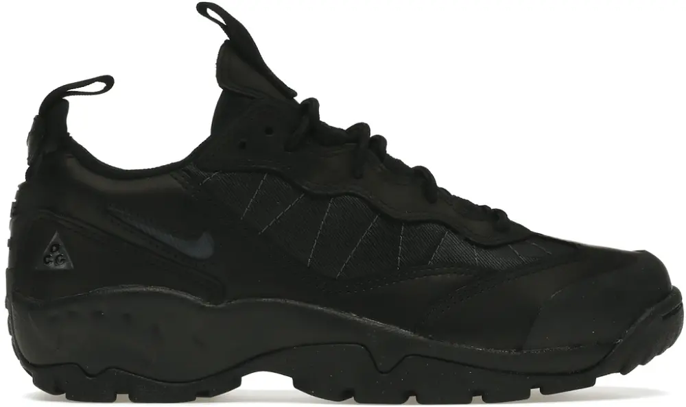 Giày Nike ACG Air Mada Low 'Triple Black' DM3004-002