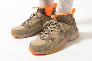 Alternative view of Giày Nike ACG Air Mowabb 'Limestone' DM0840-200