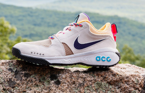 Alternative view of Giày Nike ACG Dog Mountain 'Summit White' AQ0916-100