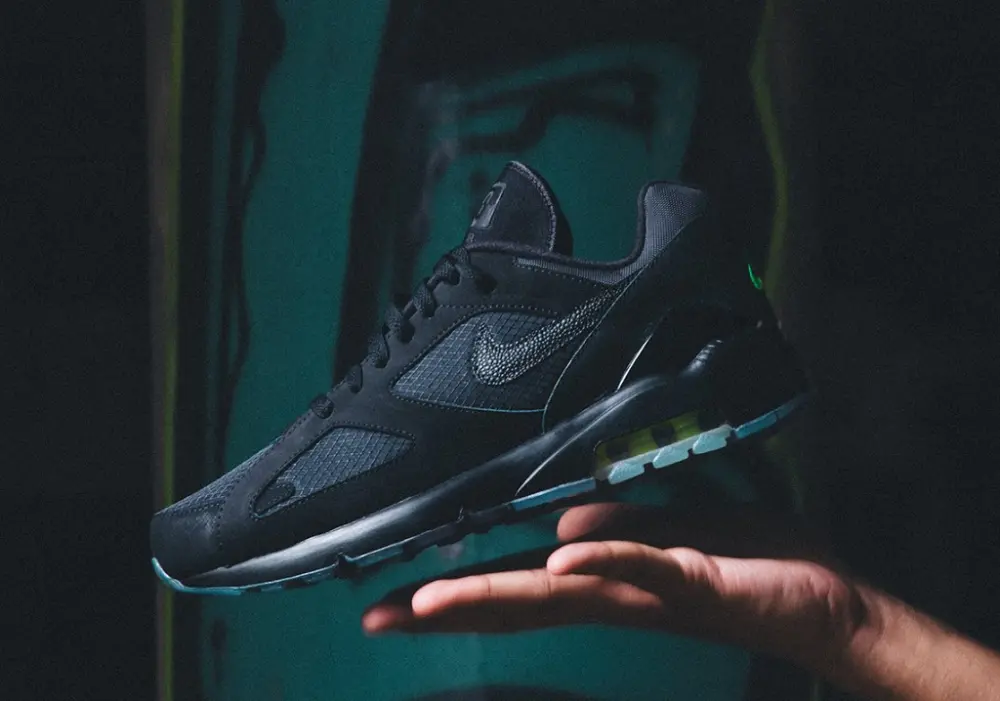 Alternative view of Giày Nike Air Max 180 'Night Ops' AQ6104-001