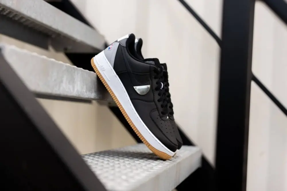 Giày Nike NBA x Air Force 1 07 LV8 'Black Wolf Grey' CT2298-001 - Ảnh 6