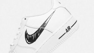 Alternative view of Giày Nike Air Force 1 Low GS 'Doodle Swoosh White Black' DM3177-100