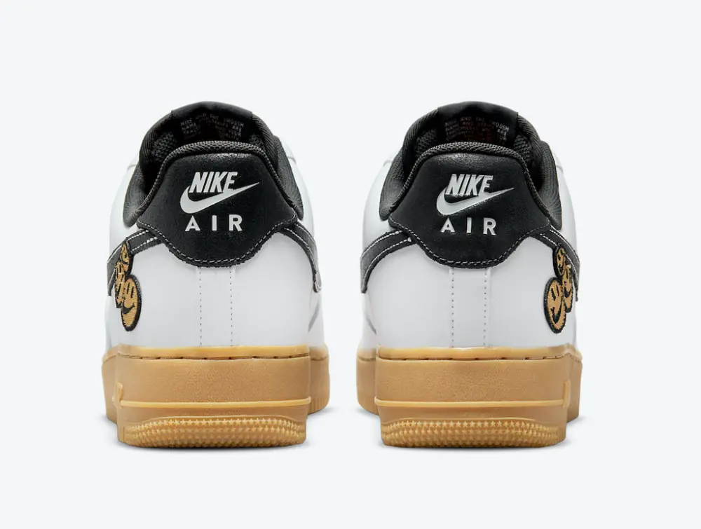 Alternative view of Giày Nike Air Force 1 Low 'Go The Extra The Smile' DO5853-100