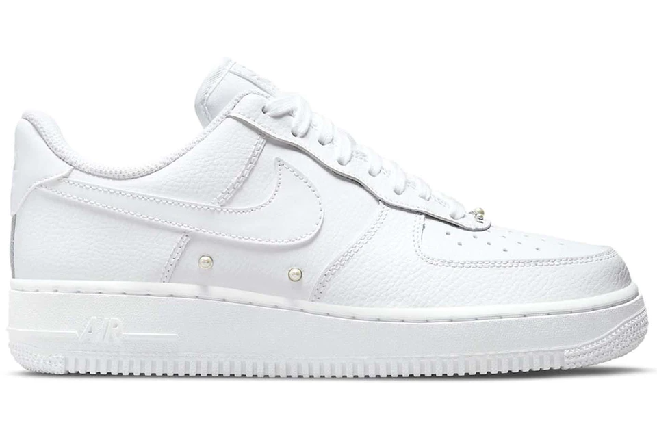 Giày Nike Air Force 1 Low '07 SE 'Pearl White' DQ0231-100
