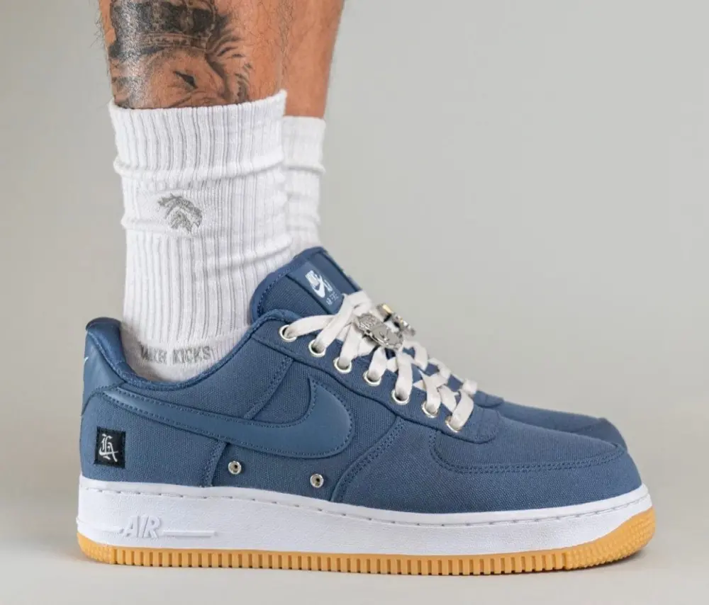Alternative view of Giày Nike Air Force 1 Low 'West Coast' FJ4434-491