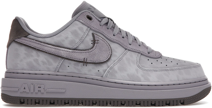 Giày Nike Air Force 1 Luxe 'Providence Purple' DD9605-500