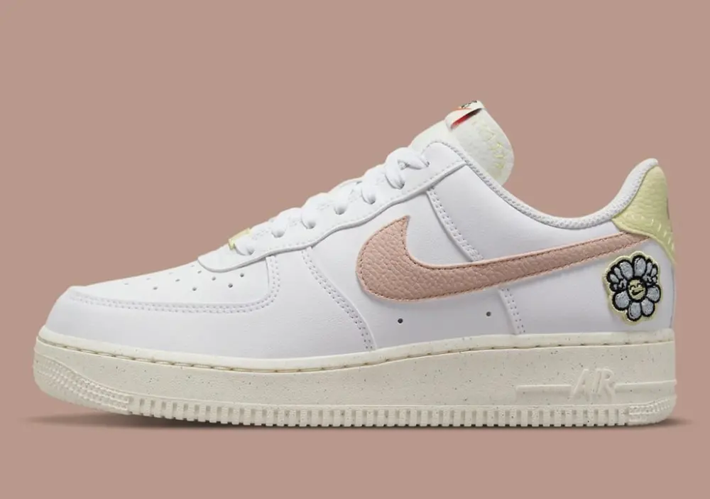 Alternative view of Giày Nike Air Force 1 '07 SE “Flower Power” DJ6377-100