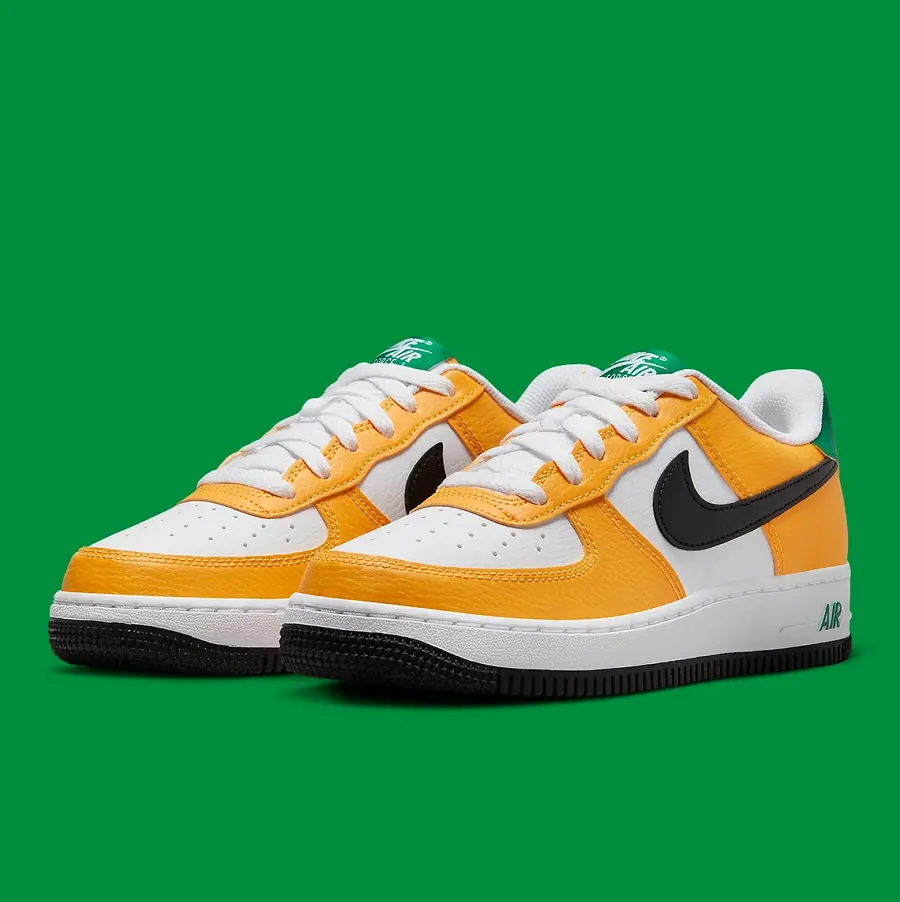 Alternative view of Giày Nike Air Force 1 Low 'Yellow' FN8008-700