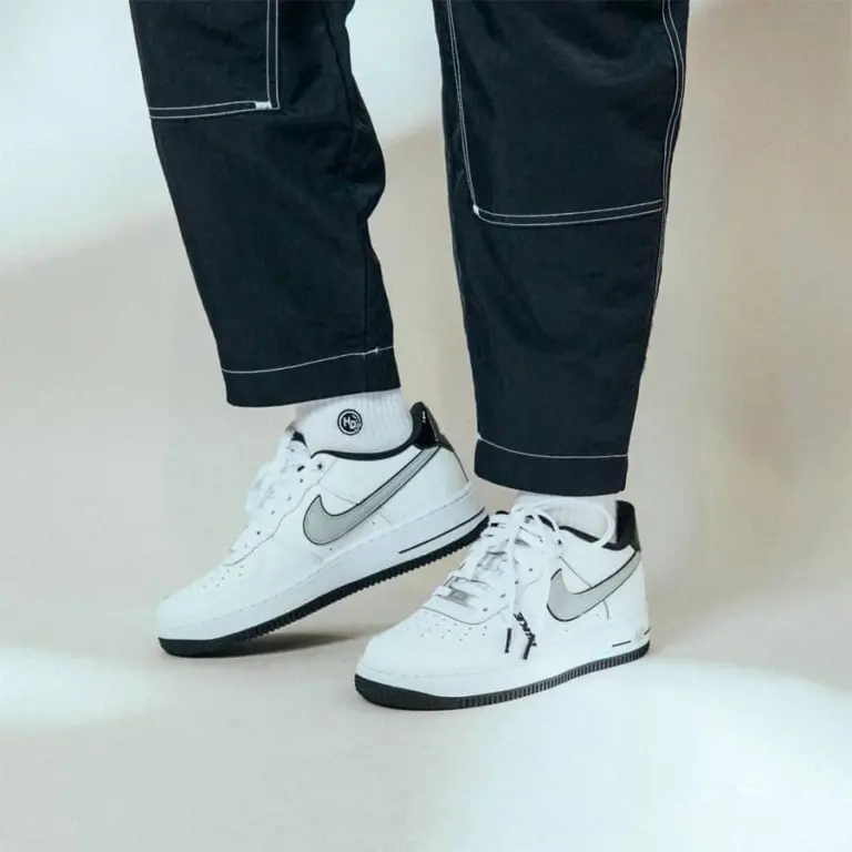 Giày Nike Air Force 1 '07 LV8 'White Wolf Grey' DC8873-101 - Ảnh 6