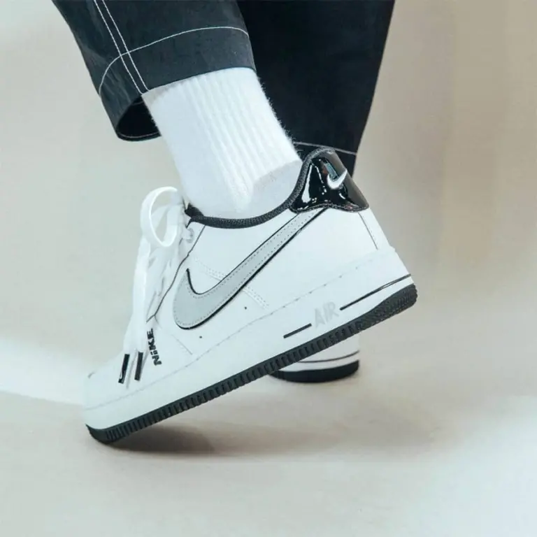 Giày Nike Air Force 1 '07 LV8 'White Wolf Grey' DC8873-101 - Ảnh 5