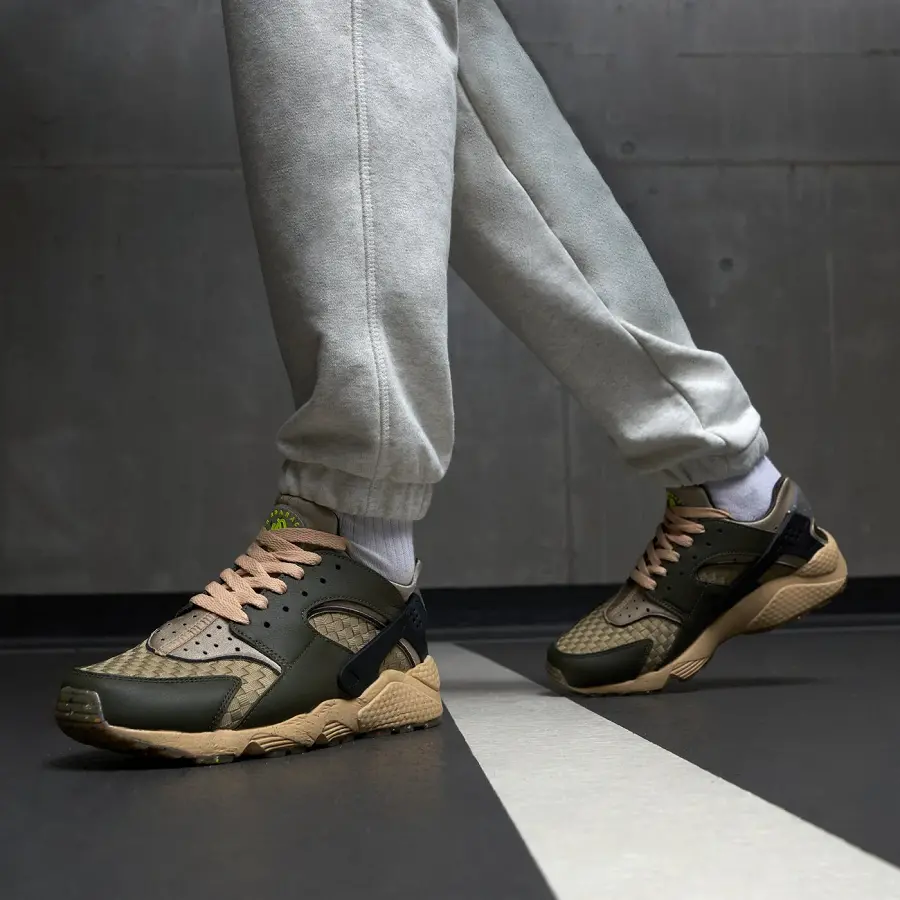 Giày Nike Air Huarache 'Crater Cargo Khaki Limestone' DM0863-300 - Ảnh 3