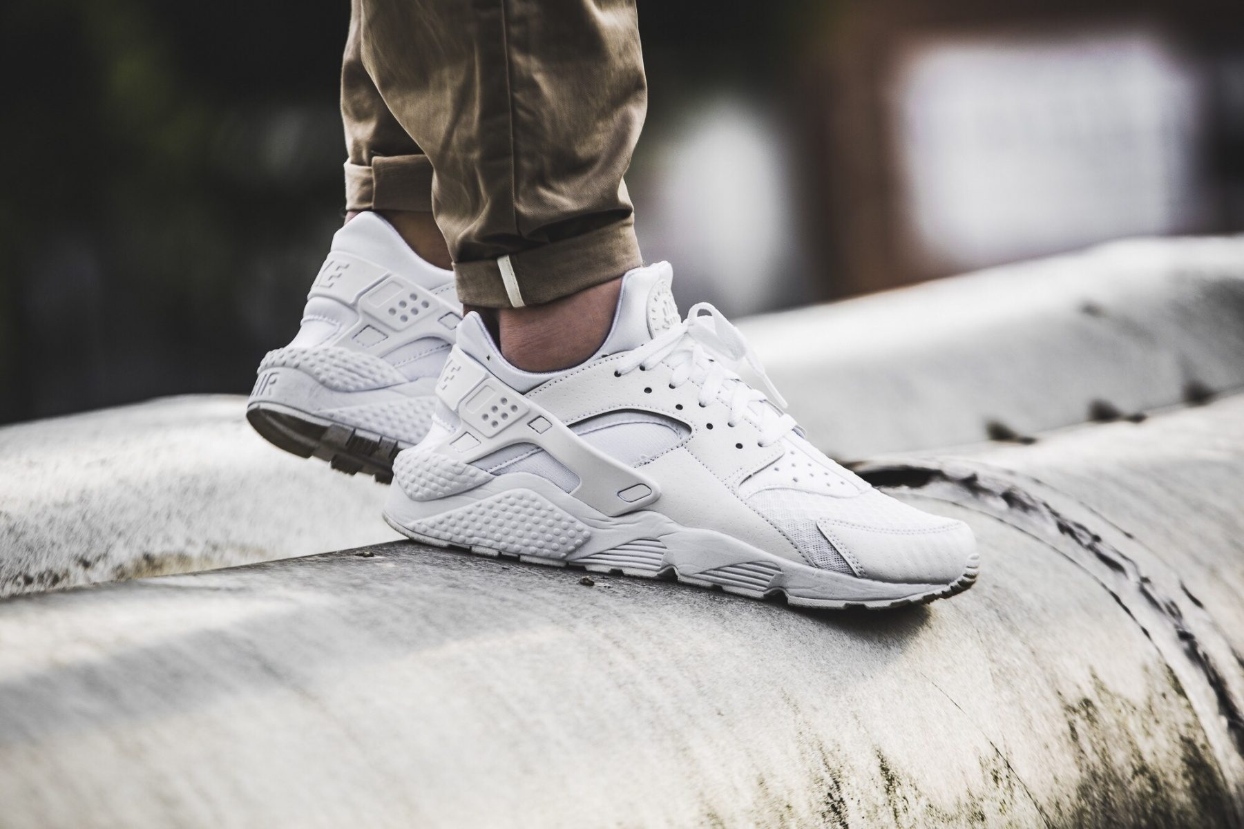 Giày Nike Air Huarache 'Triple White' 654275-110 - Ảnh 2