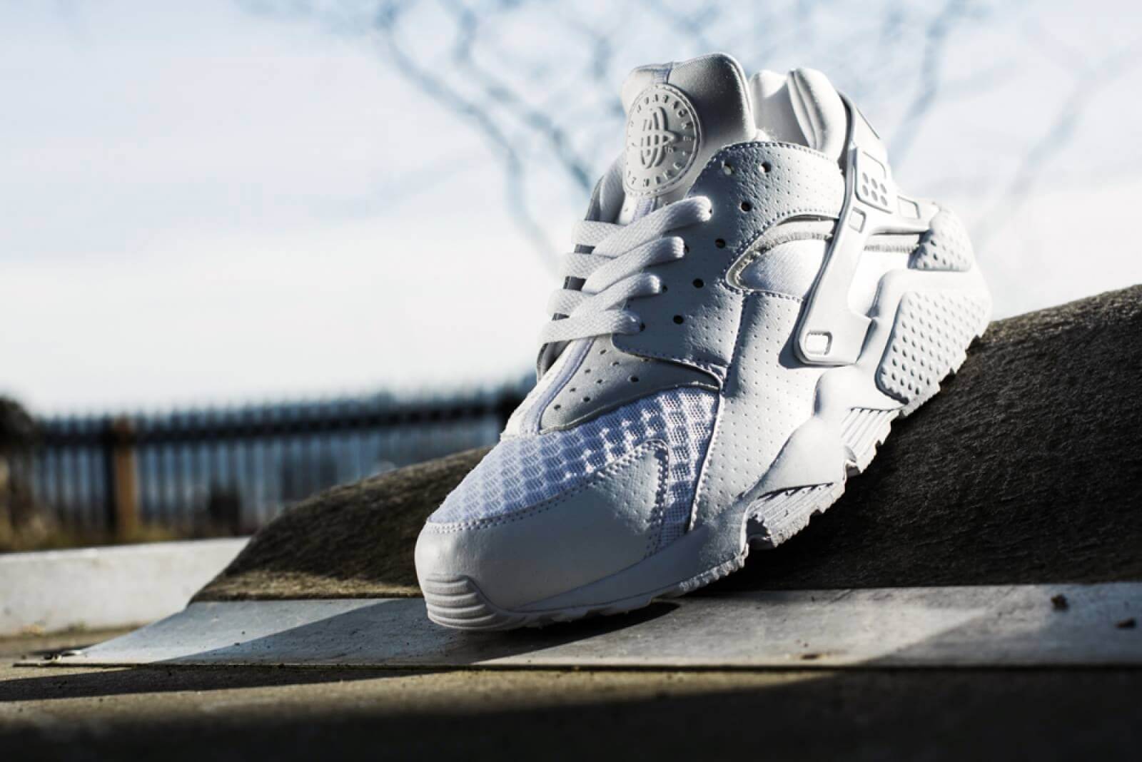 Giày Nike Air Huarache 'Triple White' 654275-110 - Ảnh 5