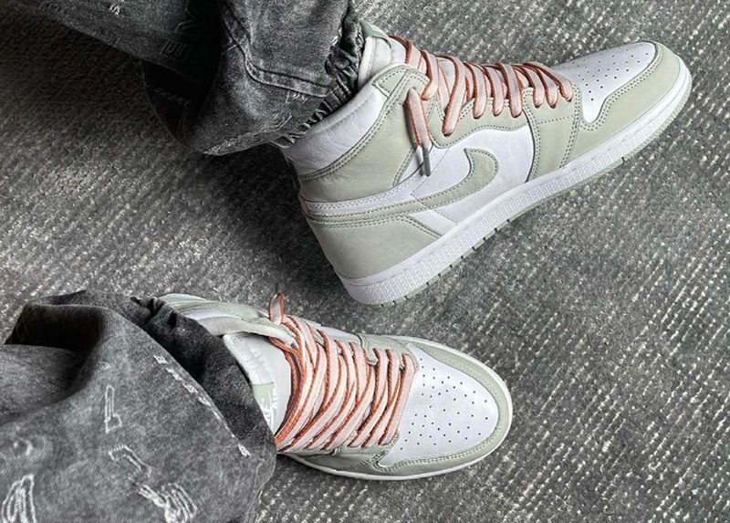 Giày Nike Wmns Air Jordan 1 Retro High OG 'Seafoam' CD0461-002 - Ảnh 3