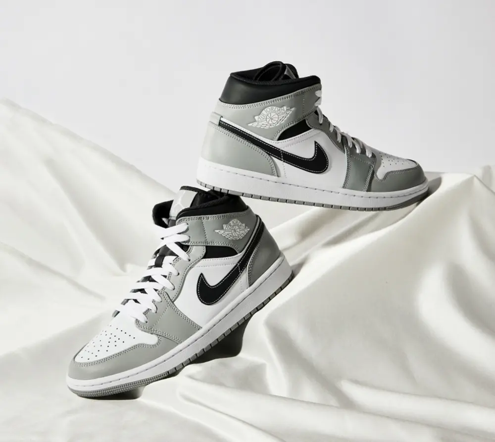 Giày Nike Air Jordan 1 Mid 'Light Smoke Grey' 554724-078 - Ảnh 7