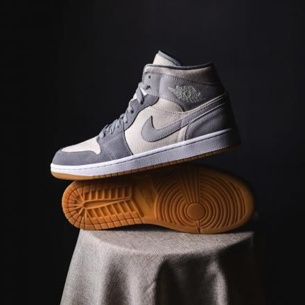Giày Nike Air Jordan 1 Mid 'Coconut Milk Particle Grey' DN4281-100 - Ảnh 3