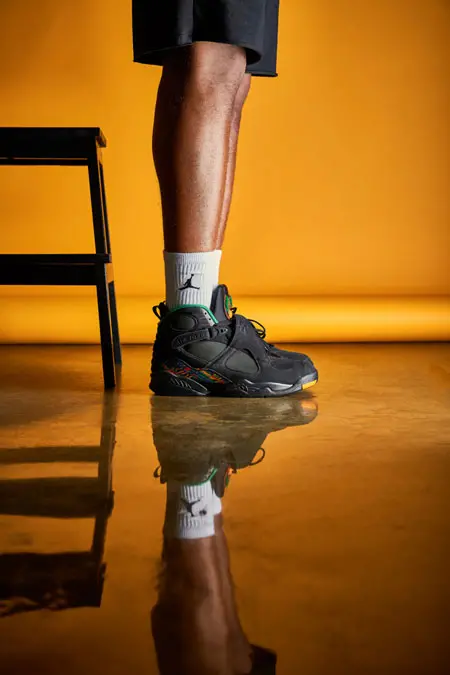 Alternative view of Giày Nike Air Jordan 8 Retro 'Tinker Air Raid' 305381-004