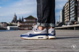 Alternative view of Giày Nike Air Max 1 'Atmosphere Grey' AH8145-008