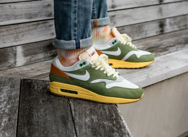 Alternative view of Giày Nike Air Max 1 Premium 'Design By Japan' FD0395-386