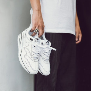 Alternative view of Giày Nike Air Max 1 Tinker Sketch to Shelf White CJ4286-100