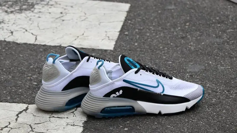 Alternative view of Giày Nike Air Max 2090 'Green Abyss' CV8835-100