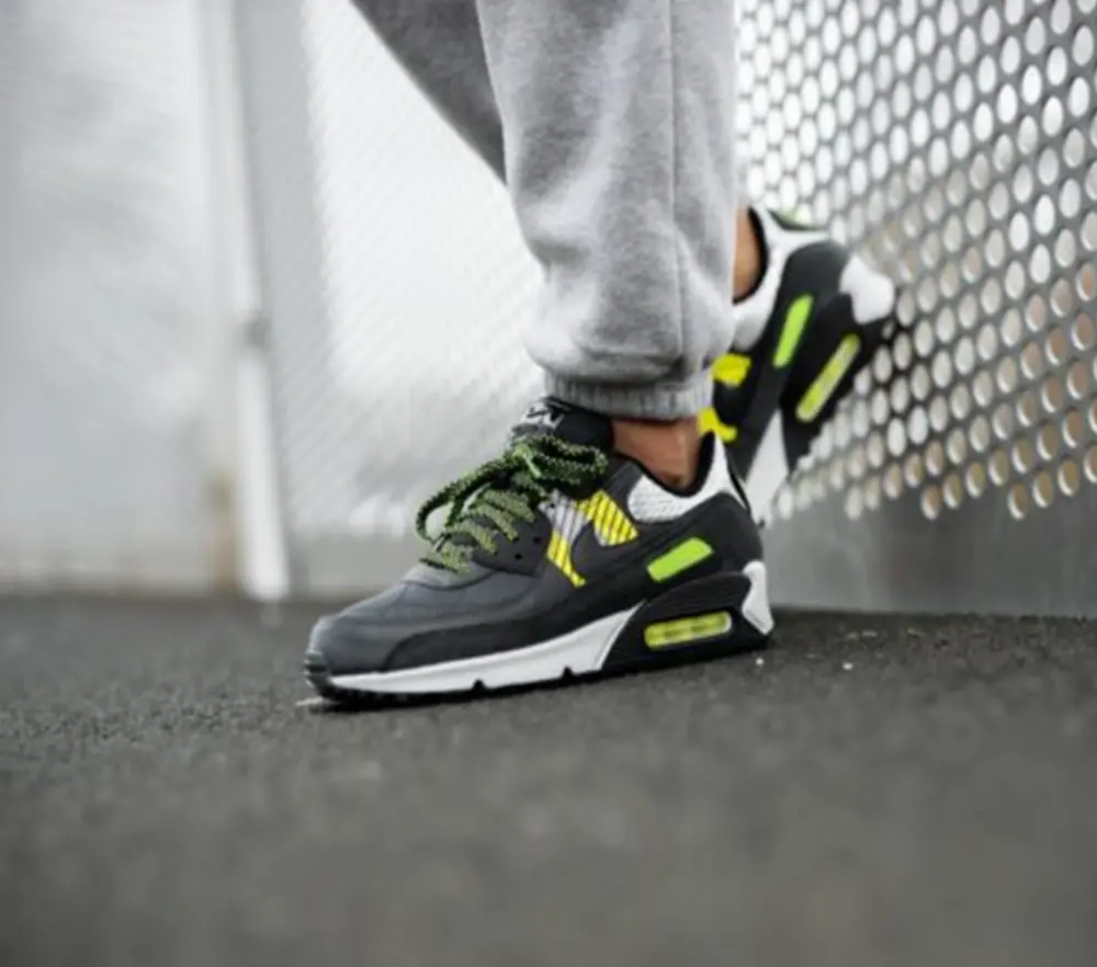 Alternative view of Giày Nike 3M x Air Max 90 'Anthracite Volt' CZ2975-002