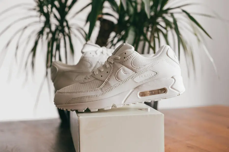 Alternative view of Giày Nike Air Max 90 NRG 'Sail' CT2007-100