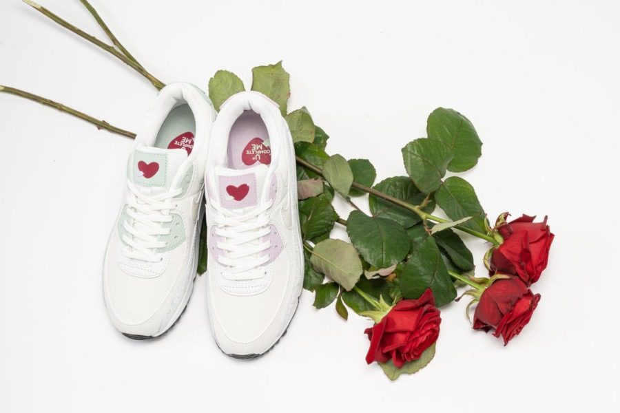 Giày Nike Air Max 90 SE 'Valentine's Day' CI7395-100 - Ảnh 3