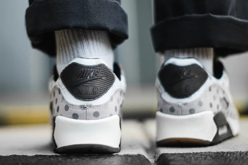 Giày Nike Air Max 90 NRG 'Venn Diagram Grey Fog Polka' CZ1929-100 - Ảnh 3