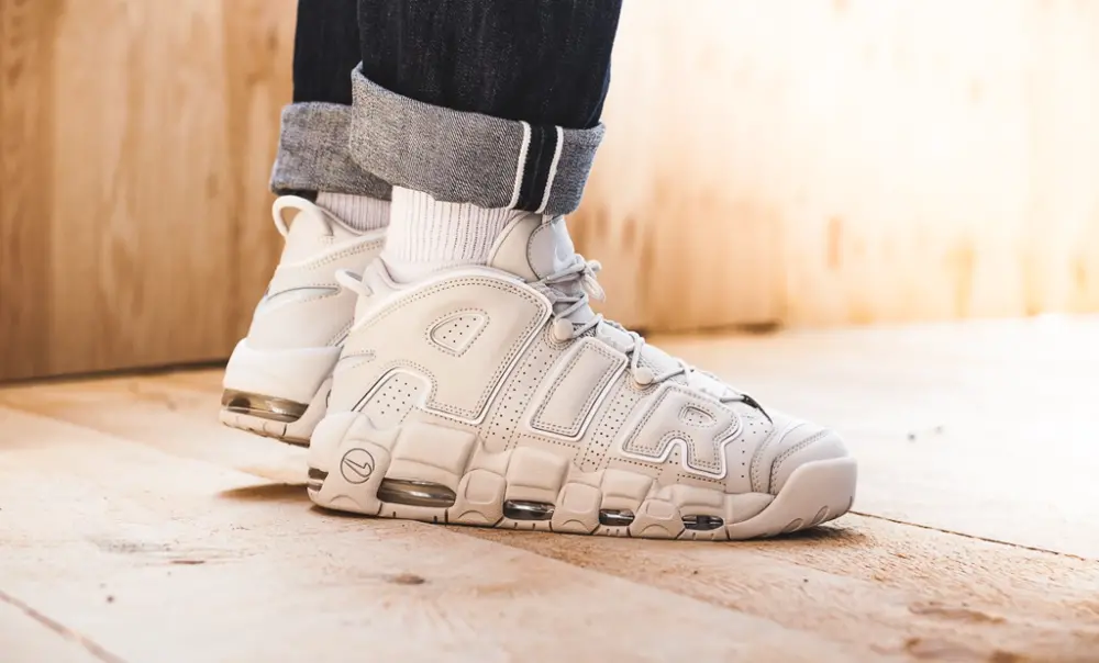 Giày Nike Air More Uptempo 96 'White Midnight' DH8011-100 - Ảnh 3