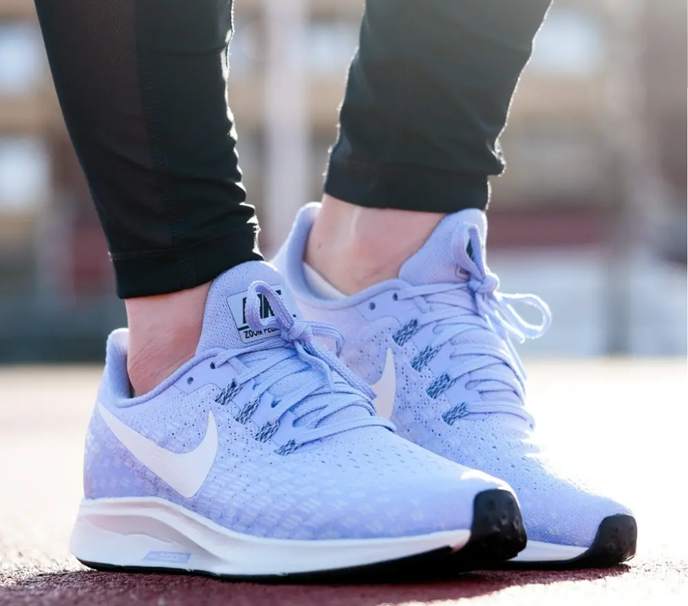 Alternative view of Giày Nike Wmns Air Zoom Pegasus 35 'Aluminum' 942855-405