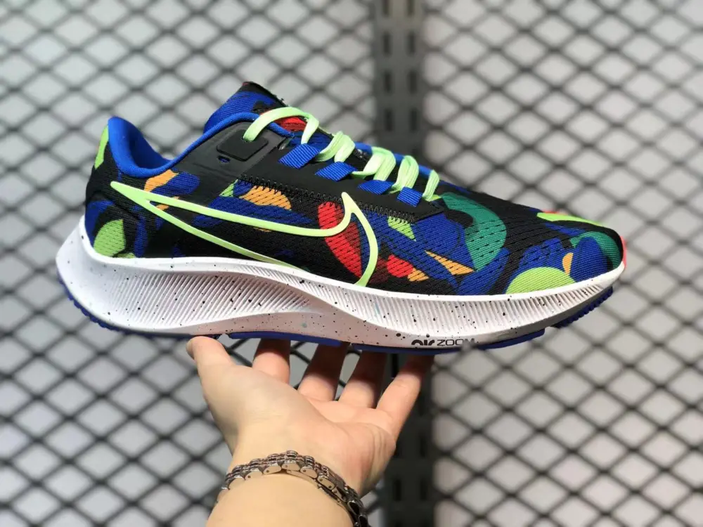 Giày Nike Kelly Anna London x Air Zoom Pegasus 38 'Run Past The Future' DD1827-001 - Ảnh 5