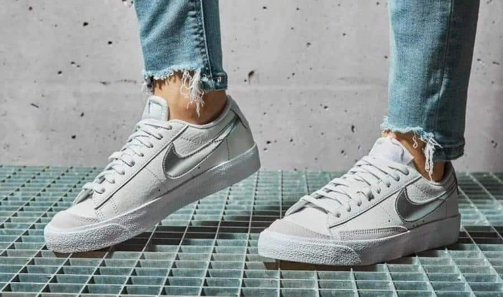 Giày Nike Blazer Low '77 (GS) 'Platinum Tint' DA4074-003 - Ảnh 2