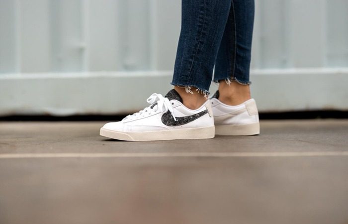Giày Nike Wmns Blazer Low SE 'Recycled Wool Pack White Black' DA4934-100 - Ảnh 3