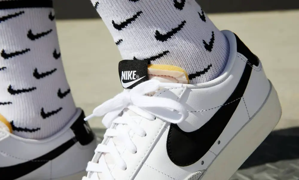 Giày Nike Blazer Low '77' White Black' DC4769-102 - Ảnh 5