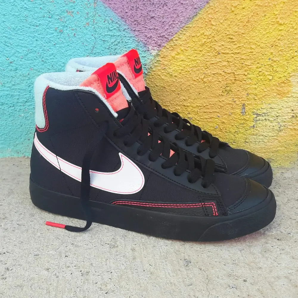 Giày Nike Blazer Mid '77 GS 'Black Atomic Pink' DD7710-001 - Ảnh 3